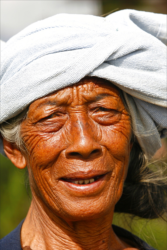 Portrait of an old Balinese woman, Bali, Indonesia, Southeast Asia, Asia