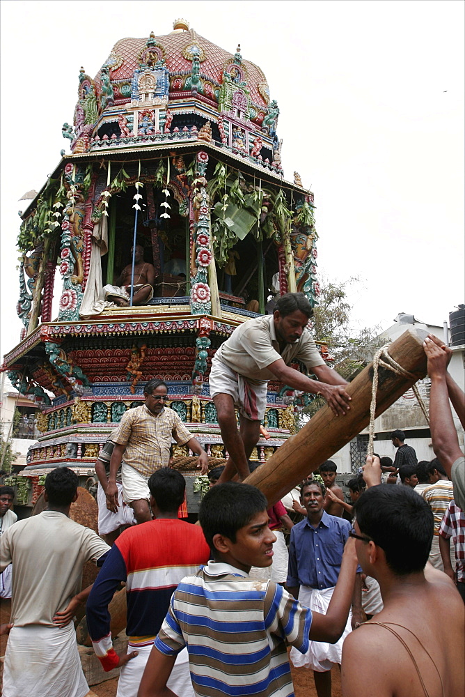 Preparing the Tamil procession in Chennai, Tamil Nadu, India, Asia