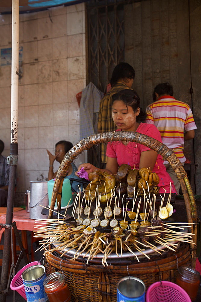 A street restaurant in the Chinese quarter of Yangon (Rangoon), Myanmar (Burma), Asia