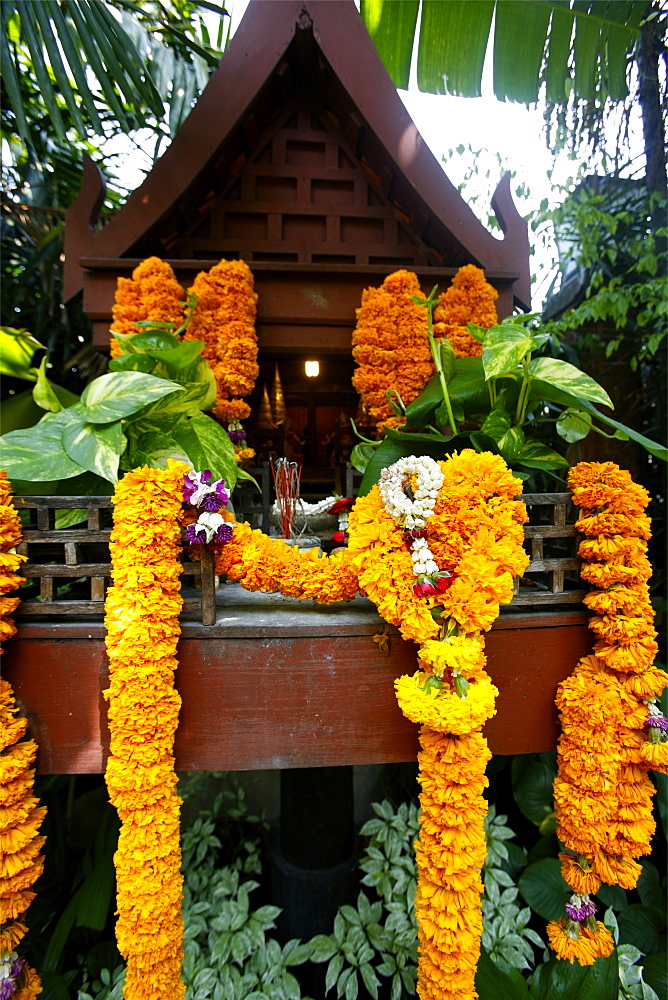 A typical small temple close to the Jim Thompson house, Bangkok, Thailand, Southeast Asia, Asia