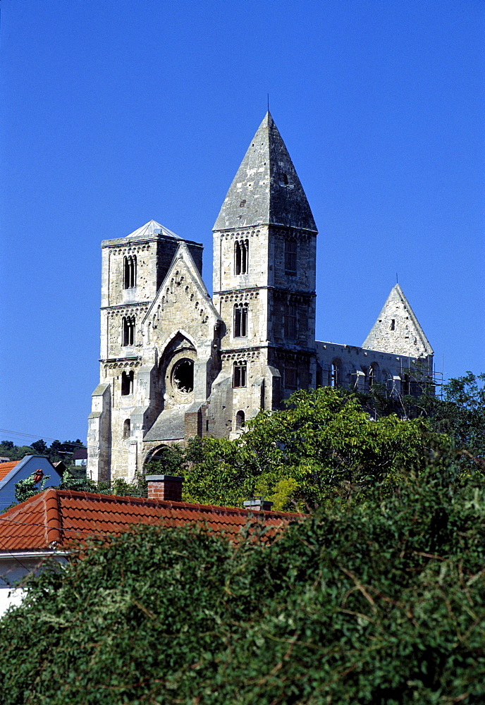 Ruined church, Zsambek, Hungary, Europe