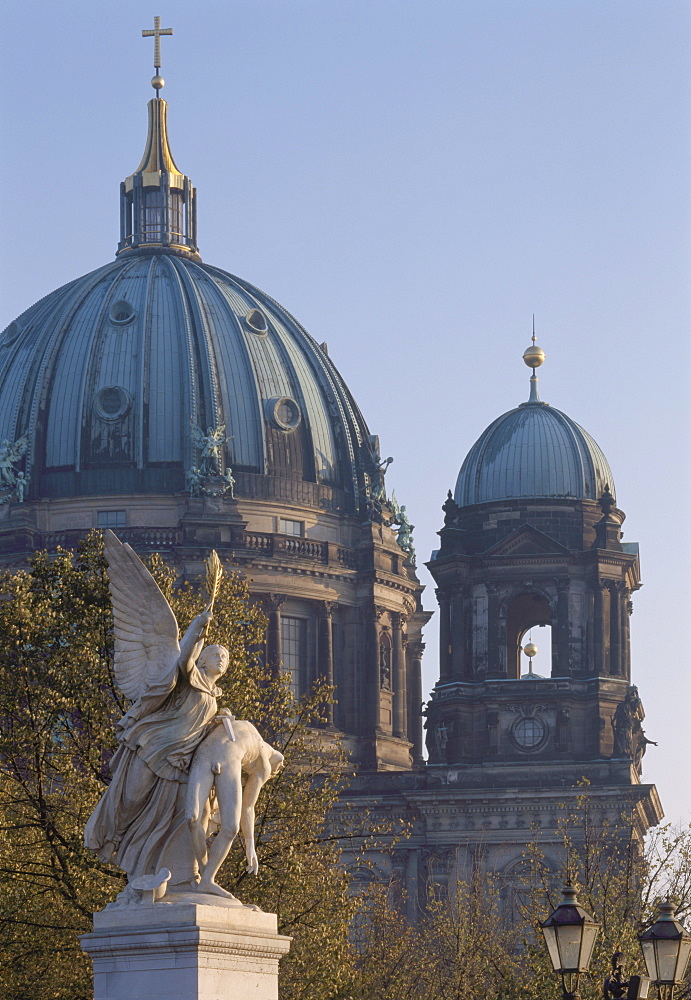 Schlossbrucke, Berlin-Mitte, Berlin, Germany, Europe