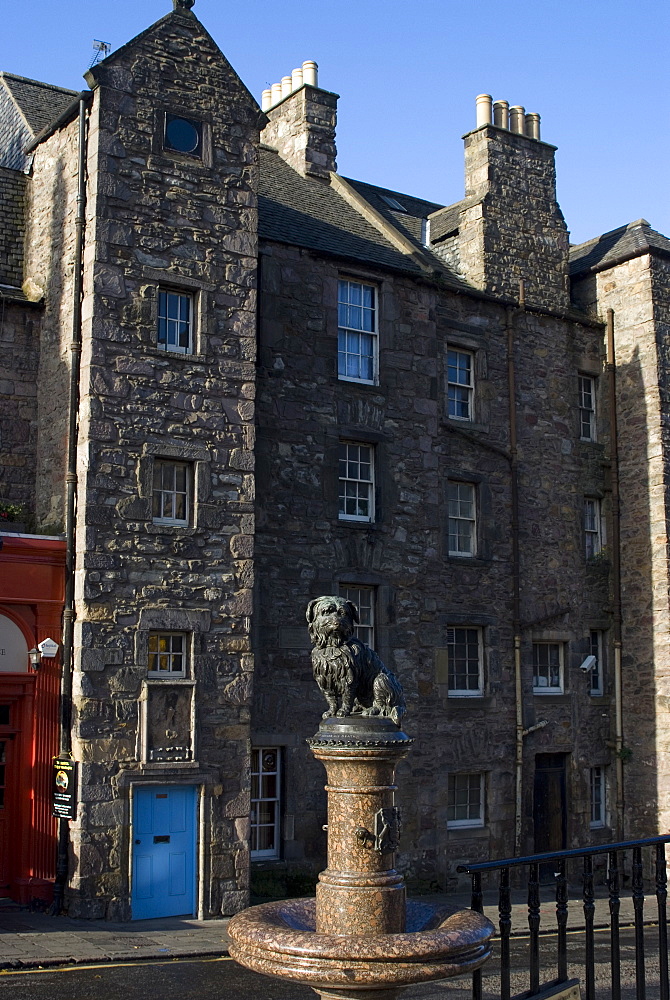 Statue of Greyfriar's Bobby, Edinburgh, Scotland, United Kingdom, Europe