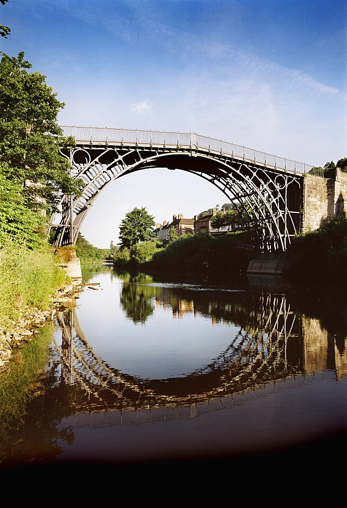 Iron Bridge, UNESCO World Heritage Site, Shropshire, England, United Kingdom, Europe