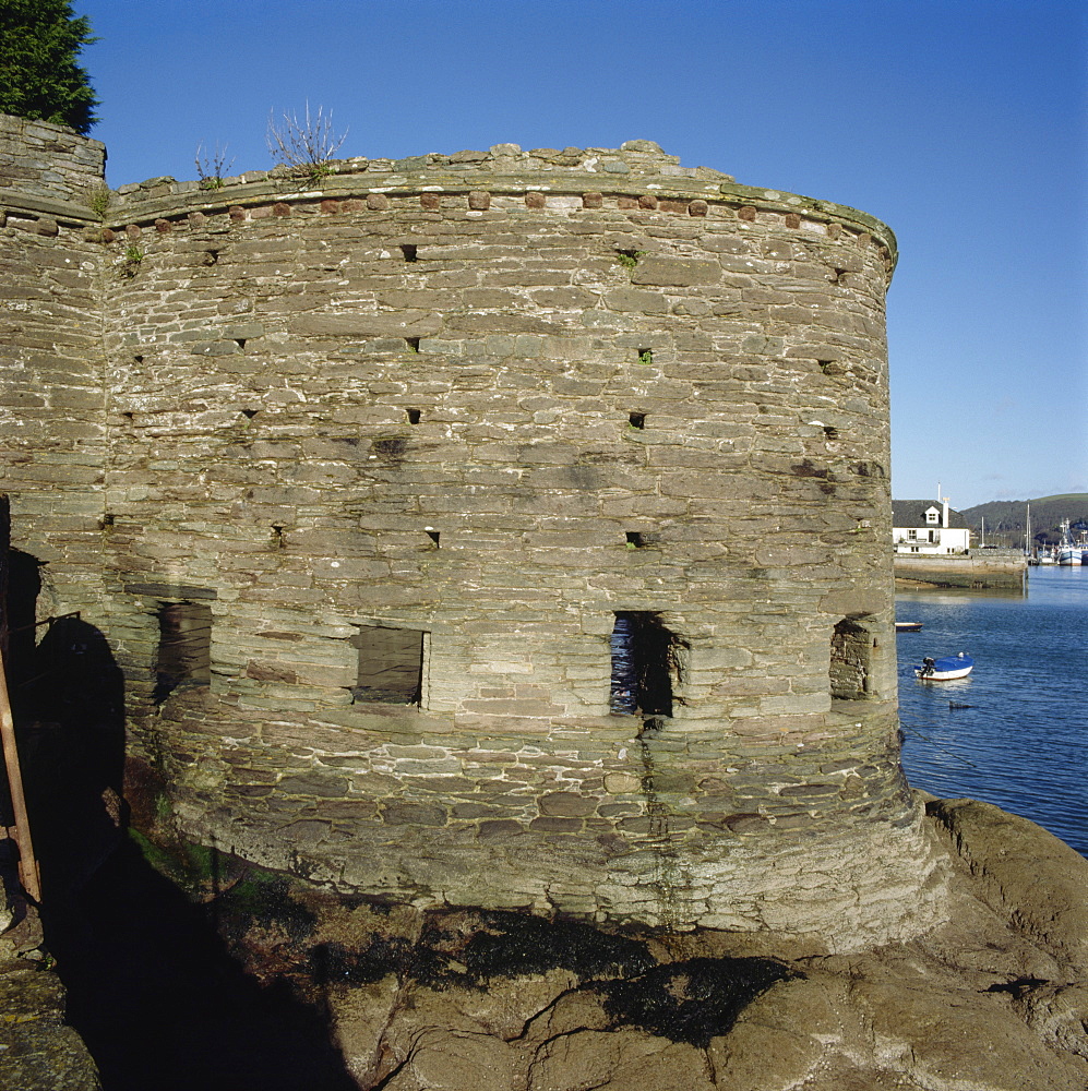 View of the Bayards Cove Fort from the south, Dartmouth, Devon, England, United Kingdom, Europe