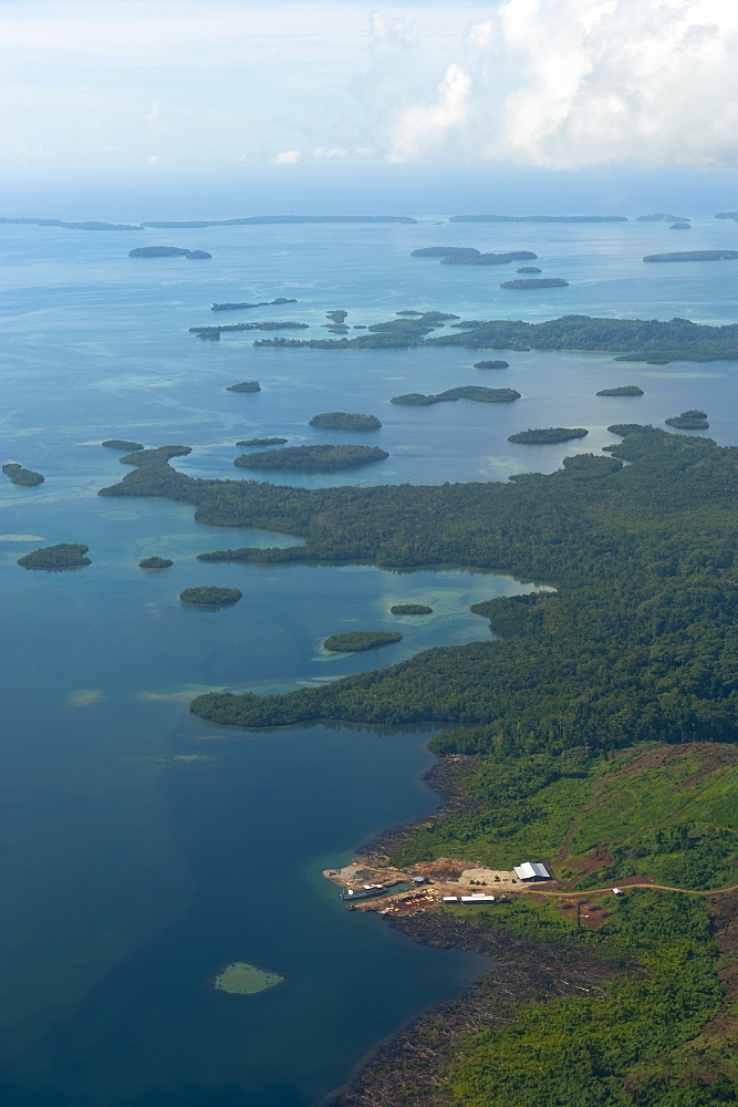 Aerial of the Marovo Lagoon, Solomon Islands, Pacific