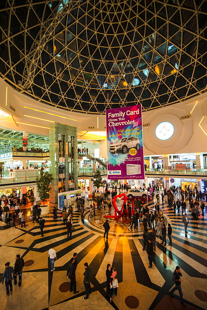 Modern shopping mall in Erbil (Hawler), capital of Iraq Kurdistan, Iraq, Middle East