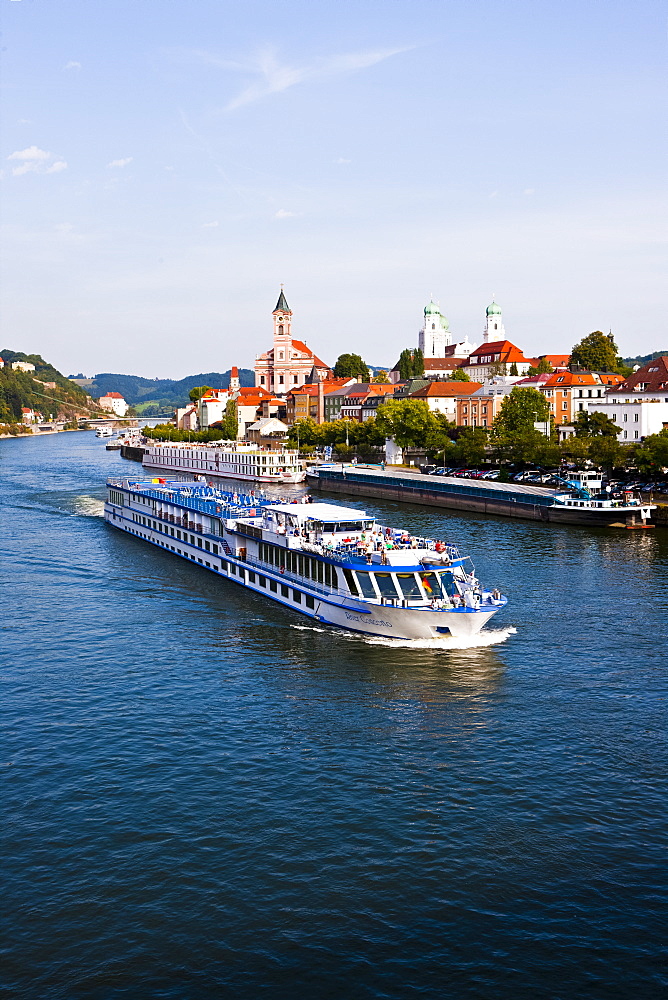 Cruise ship passing on the River Danube, Passau, Bavaria, Germany, Europe 