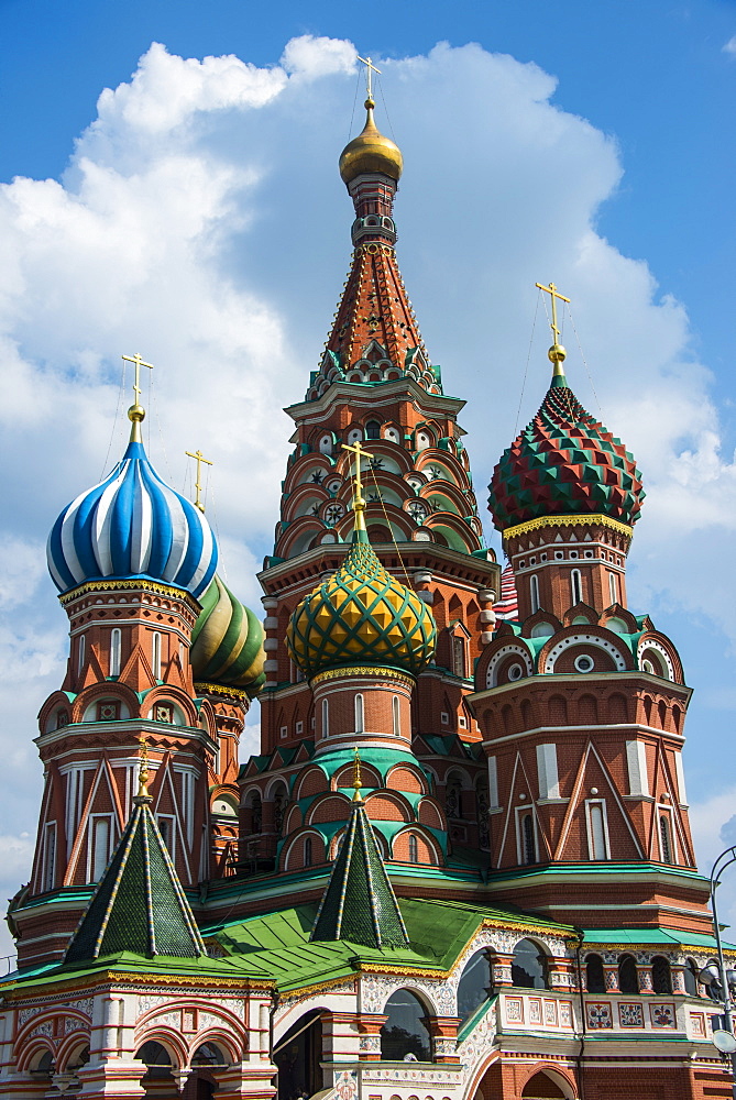 St. Basil's Cathedral on Red Square, UNESCO World Heritage Site, Moscow, Russia, Europe