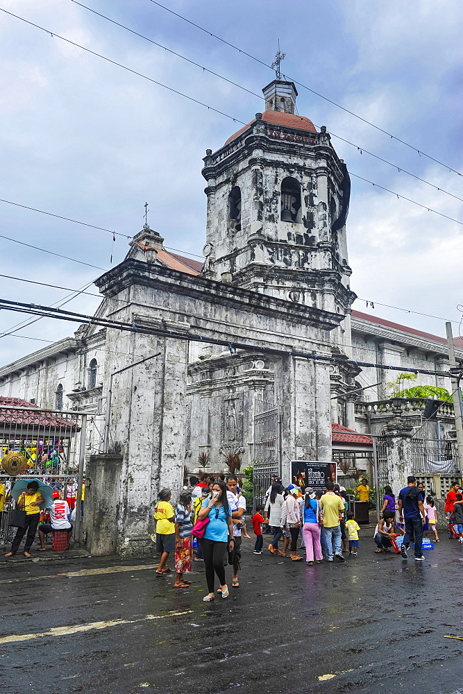 Easter Procession in the Basilica de Minore del Santo Nino, Cebu City, Cebu, Philippines, Southeast Asia, Asia