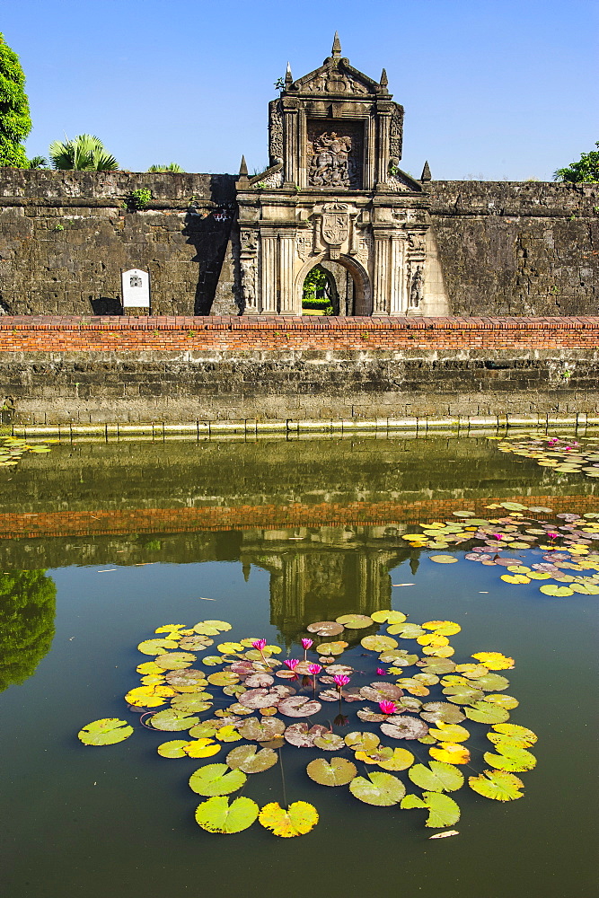 Entrance to the old Fort Santiago, Intramuros, Manila, Luzon, Philippines, Southeast Asia, Asia