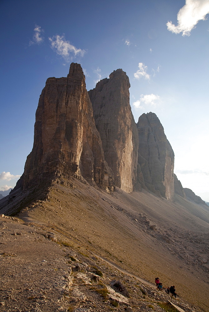 Hiking in front of Tre Cime di Lavaredo, Dolomites, eastern Alps, South Tyrol, Bolzano province, Italy, Europe