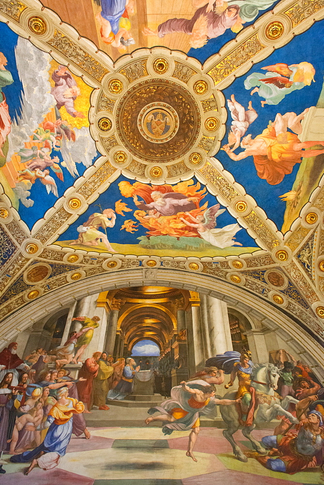 The Expulsion of Heliodorus from the Temple by Raphael, in the Stanze di Raffaello, in the Apostolic Palace in the Vatican, Vatican Museums, Rome, Lazio, Italy, Europe