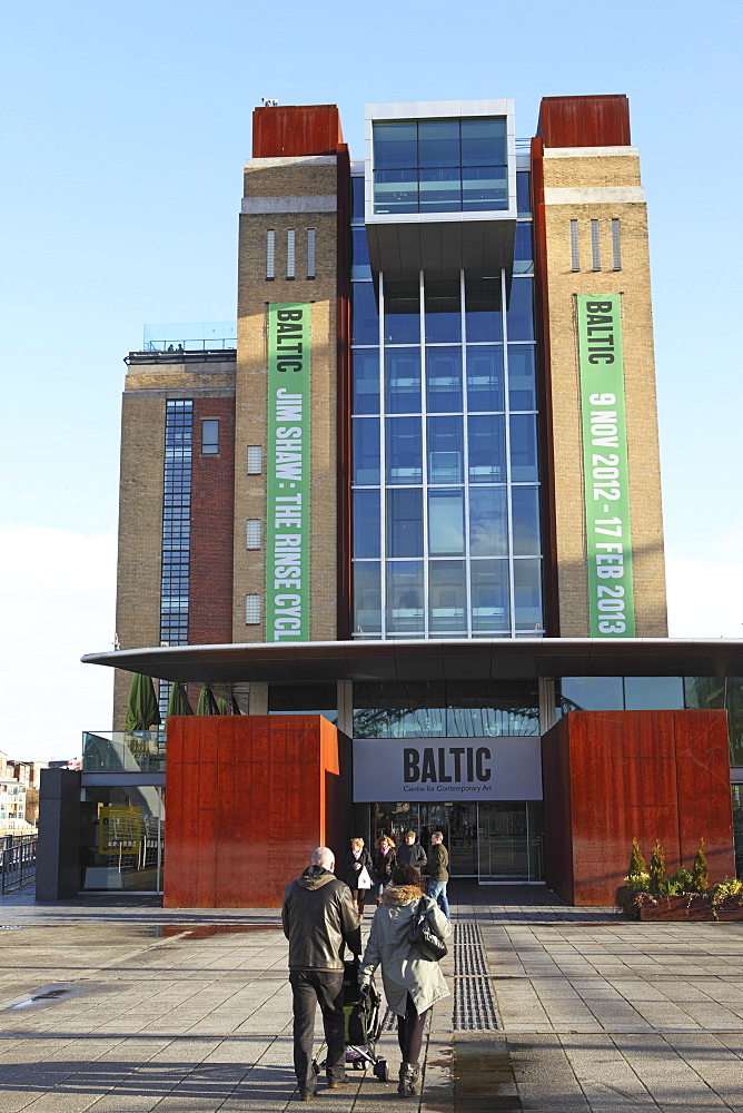 Visitors enter the Baltic Centre for Contemporary Art, Gateshead Quays, Gateshead, Tyne and Wear, England, United Kingdom, Europe