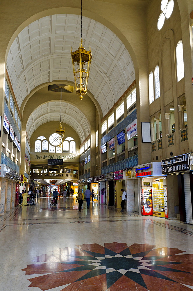 Central Souq (Blue Souq) (Souq al-Markazi), Sharjah, United Arab Emirates, Middle East