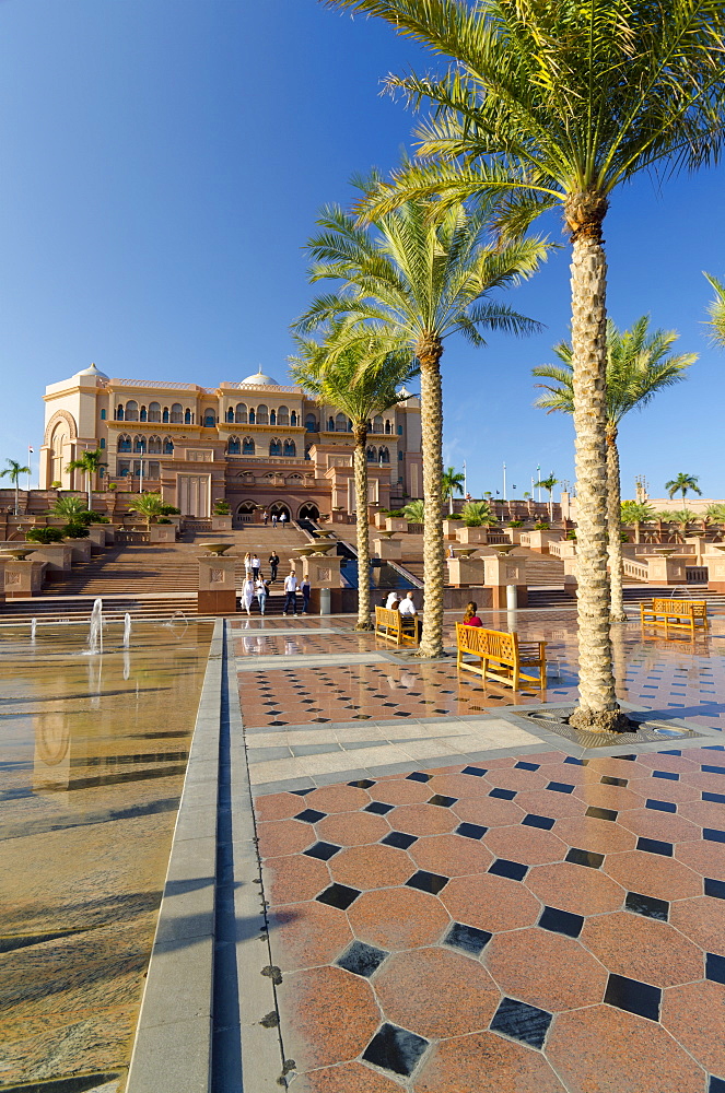 Emirates Palace Hotel, Abu Dhabi, United Arab Emirates, Middle East