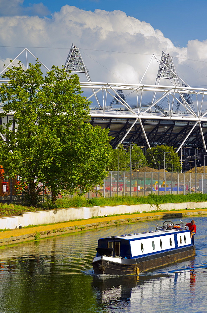 Hackney Wick, River Lee Navigation and London 2012 Olympic Stadium, London, England, United Kingdom, Europe