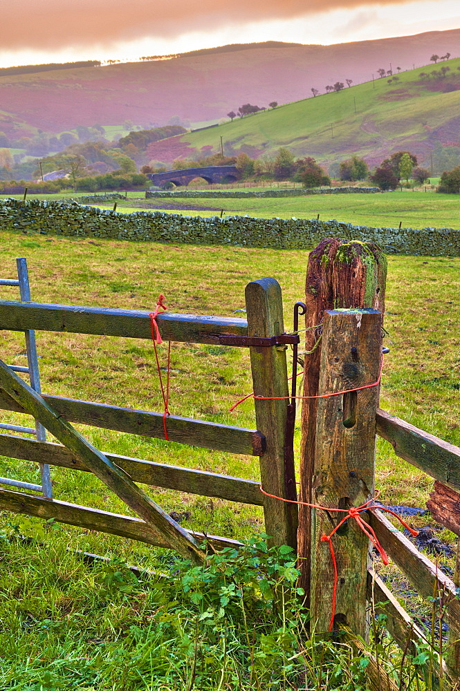 Vale of Edale, Peak District National Park, Derbyshire, England