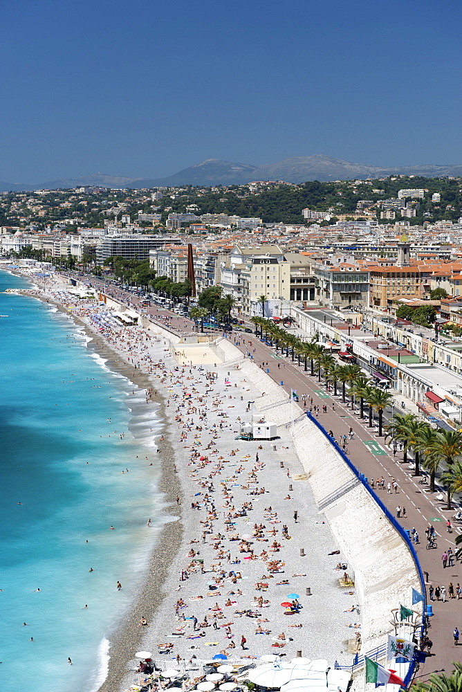 The Baie des Anges (Bay of Angels), promenade and beaches, Nice, Provence, Cote d'Azur, French Riviera, France, Mediterranean, Europe