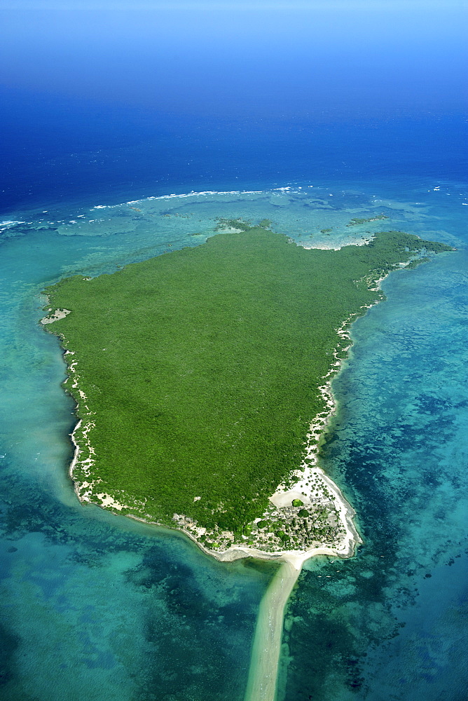 Quisiva island in the Quirimbas archipelago off the coast of Mozambique, Indian Ocean, Africa