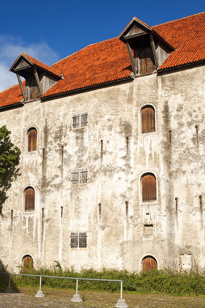 Building in the old town in Tallinn, UNESCO World Heritage Site, Estonia, Baltic States, Europe