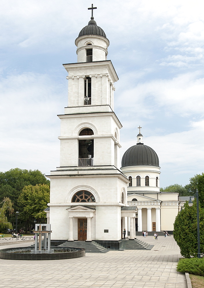 Nasterea Domnului Clopotnita cathedral and bell tower in Chisinau, the capital of Moldova, Europe