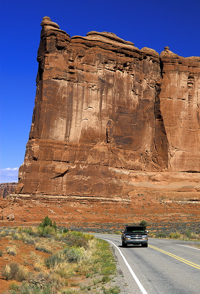 'The Tower of Babel', Arches National Park, Utah, Usa'The Tower of Babel' by Park Drive in this spectacular park of eroded formations, including over 2000 arches