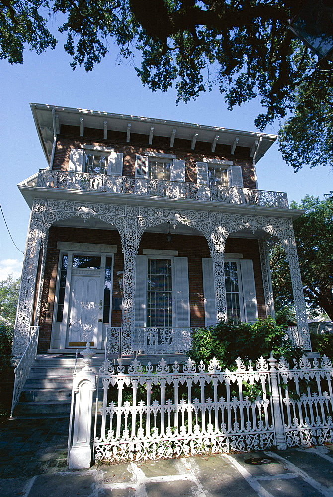 The 1860 Richards-DAR house, a fine Italianate house museum in the city's historic district, Mobile, Alabama, United States of America (U.S.A.), North America