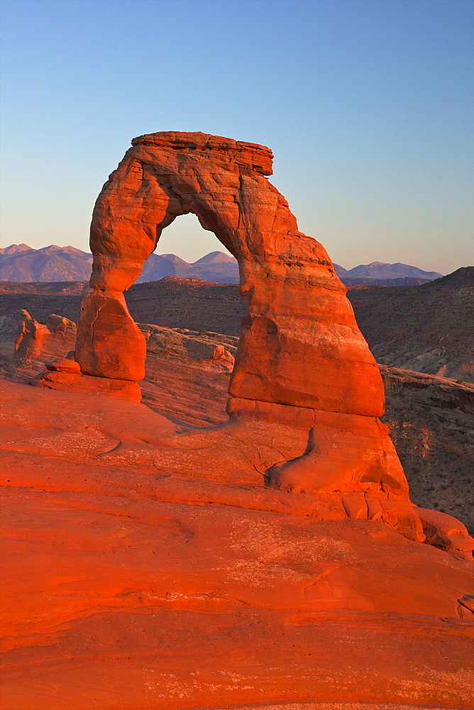 Sunset at Delicate Arch, Arches National Park, Moab, Utah, United States of America, North America 