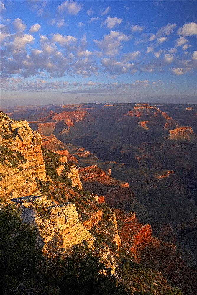 Sunrise at Mather Point, South Rim, Grand Canyon National Park, UNESCO World Heritage Site, Arizona, United States of America, North America