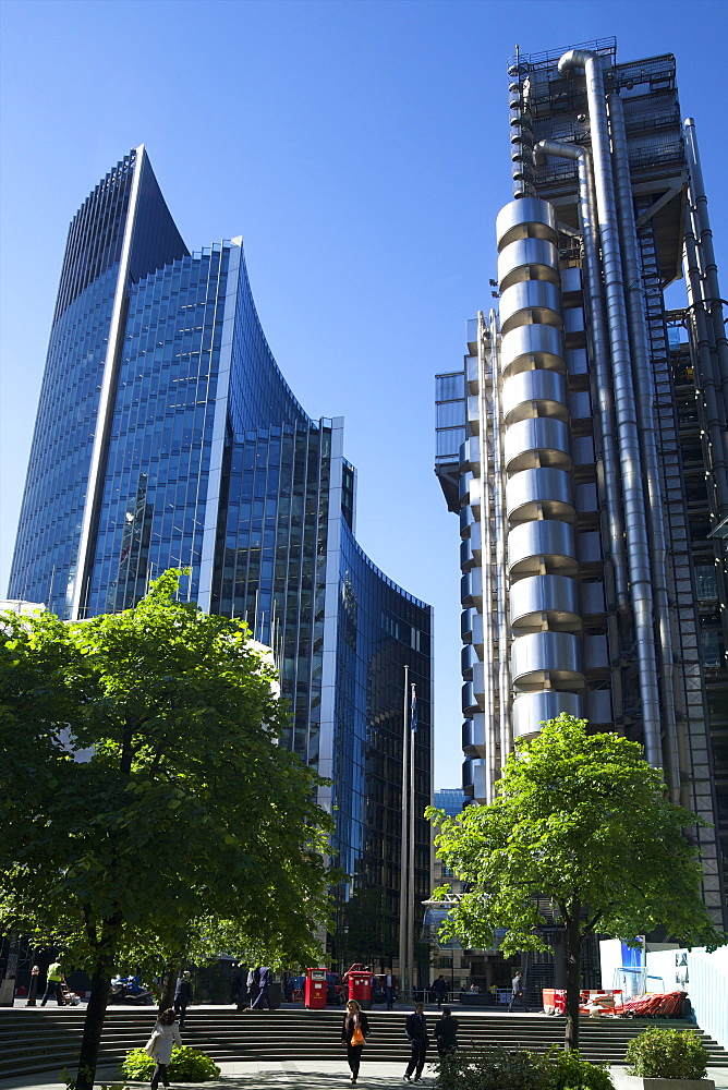 Lloyds and Willis buildings, financial district, City of London, England, United Kingdom, Europe