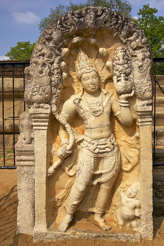 Guard stone showing Nagaraja, or Cobra King, Ratnaprasada, Unesco World Heritage Site, Anuradhapura, Sri Lanka, Asia