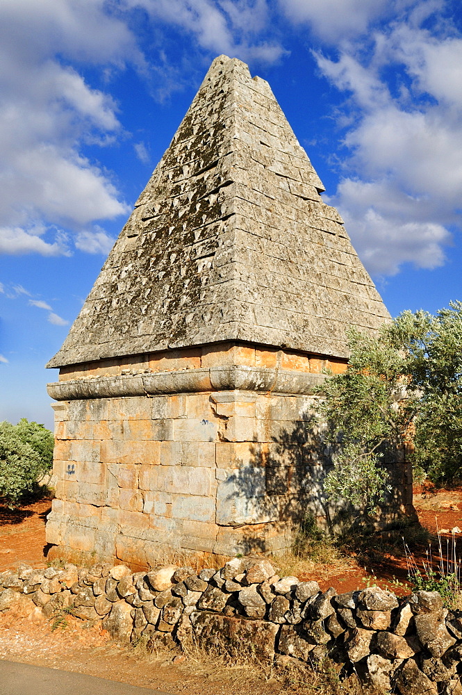 Byzantine grave tower at the archeological site of Al-Bara, Dead Cities, Syria, Middle East, West Asia