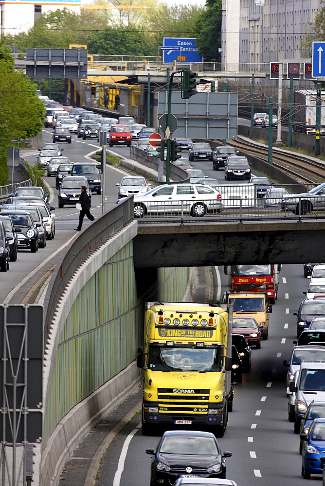 Highway A40, so-called Ruhrschnellweg, Essen, Ruhrgebiet region, North Rhine-Westphalia, Germany, Europe