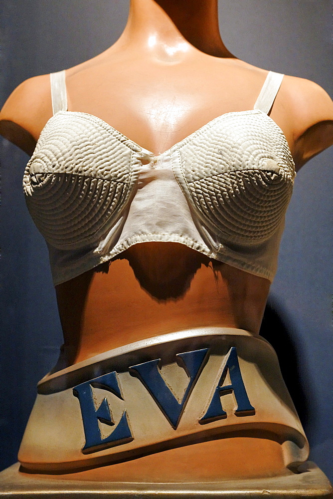 Female mannequin in a bra from around 1925, Eva brand, new Ruhr Museum, UNESCO World Heritage Site Zeche Zollverein, Essen, Ruhrgebiet region, North Rhine-Westphalia, Germany, Europe