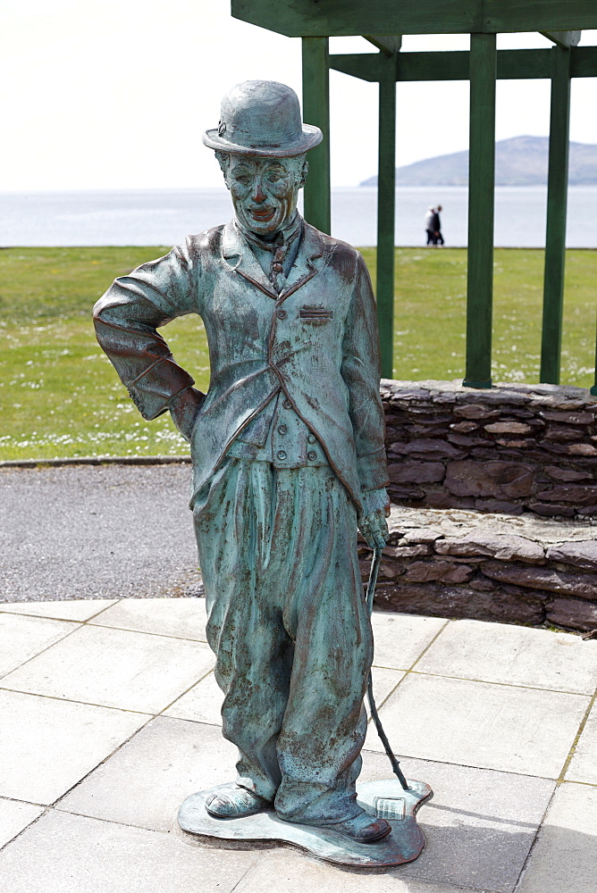 Monument to Charlie Chaplin, 1998, Waterville, Ring of Kerry, County Kerry, Ireland, British Isles, Europe