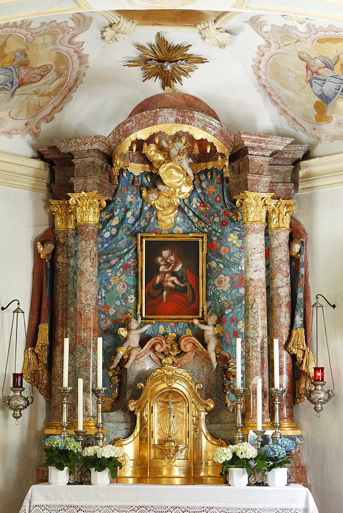 Altar with devotional image, pilgrimage chapel Maria Hilf in Gruensink in Wessling, Fuenfseenland or Five Lakes region, Upper Bavaria, Bavaria, Germany, Europe