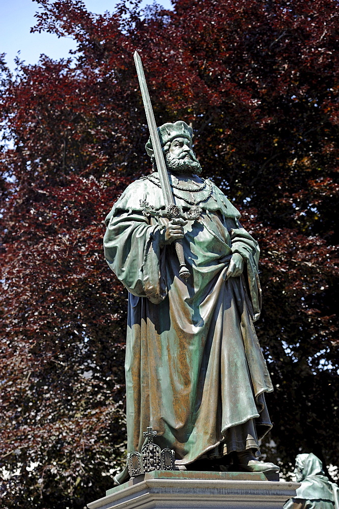 Luther memorial, Worms, Rhineland-Palatinate, Germany, Europe