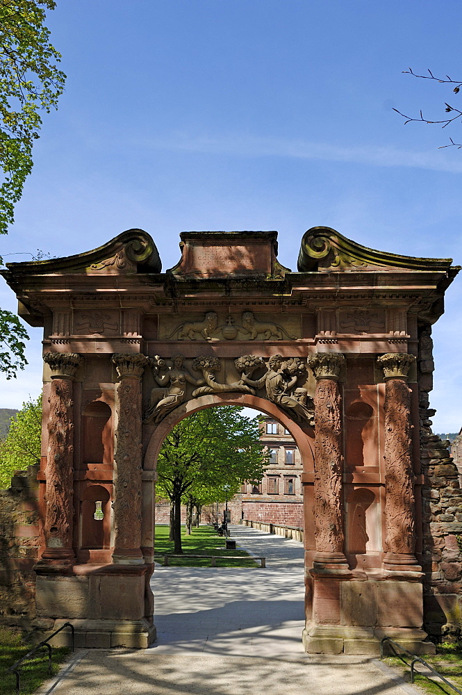 Elisabethentor, Elisabeth Gate, 1615, gift of Frederick V to his wife Elizabeth, Heidelberg Castle ruins, destroyed in 1689, Schlosshof, Heidelberg, Baden-Wuerttemberg, Germany, Europe