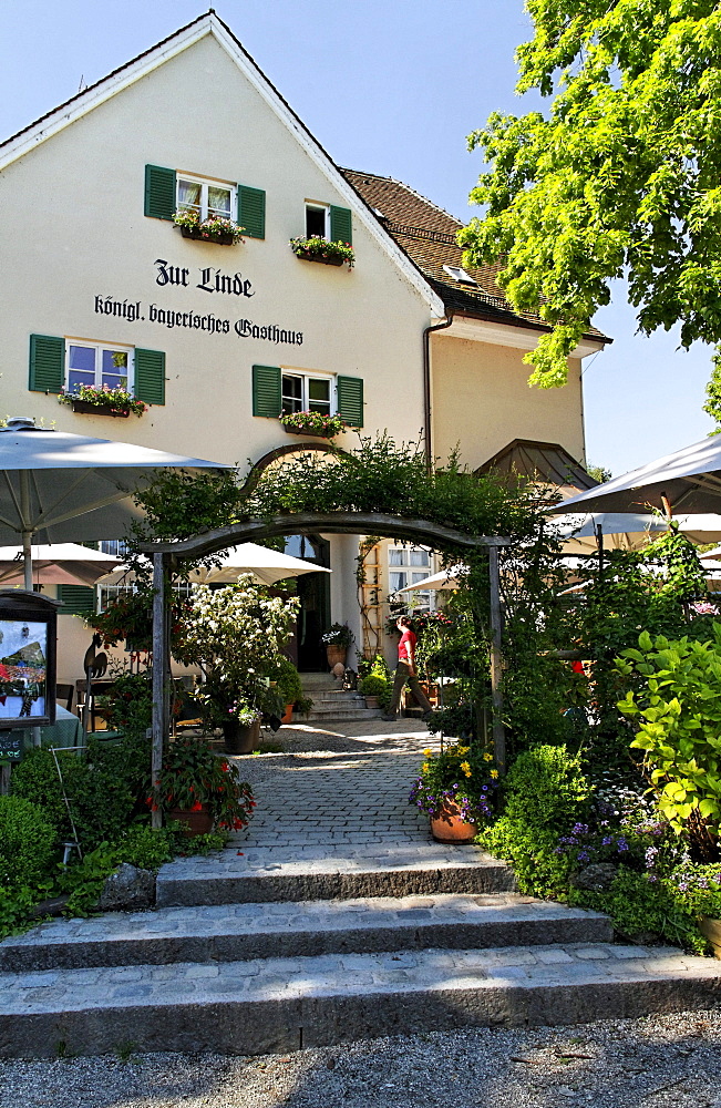 Zur Linde restaurant, Fraueninsel island, lake Chiemsee, Chiemgau, Upper Bavaria, Germany, Europe