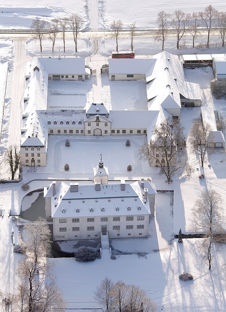 Aerial view, Laer moated castle, snow, Meschede, North Rhine-Westphalia, Germany, Europe