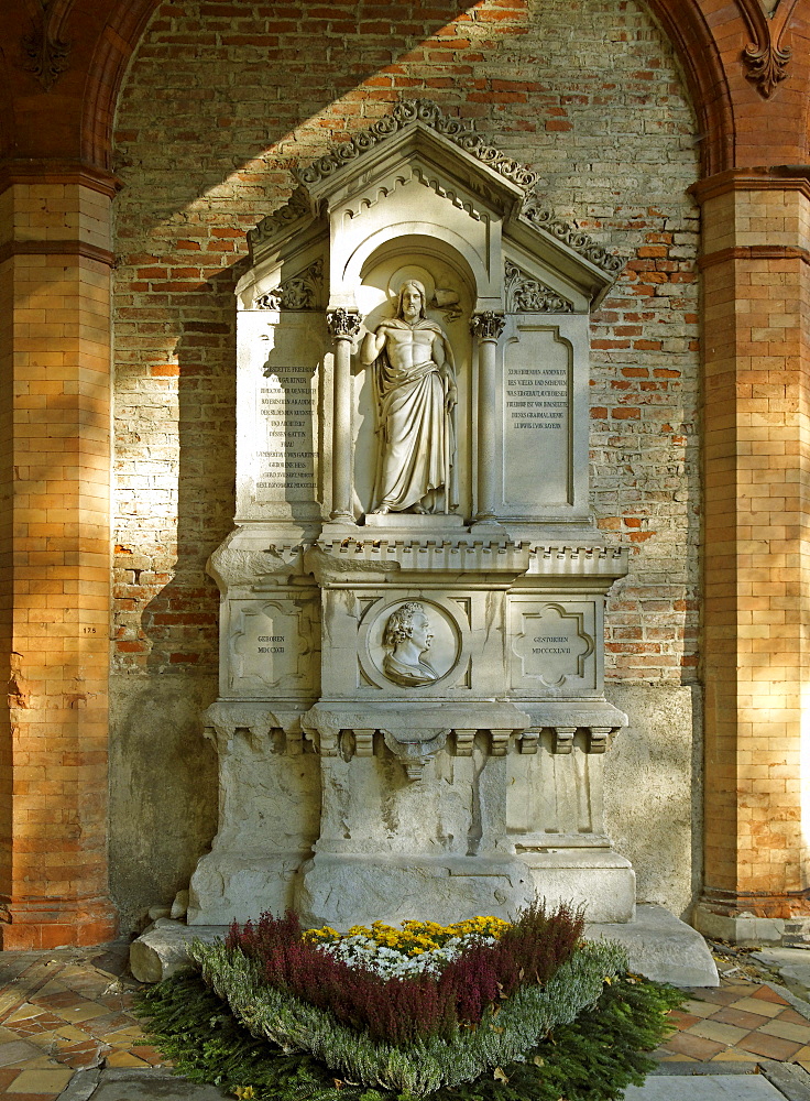 Grave of Friedrich von Gaertner, 1791-1847, architect, Southern Cemetery Munich, Upper Bavaria, Bavaria, Germany, Europe