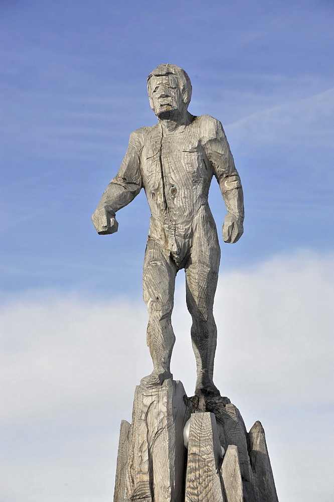 Himmelsstuermer, wooden statue on Mt. Zugspitze, Bavaria-Tyrol, Germany, Europe