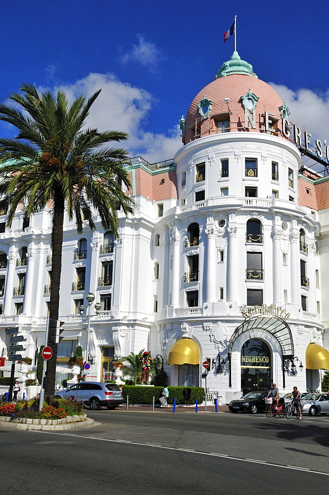 Hotel Negresco, Promenade des Anglais, Nice, Nizza, Cote d'Azur, Alpes Maritimes, Provence, France, Europe