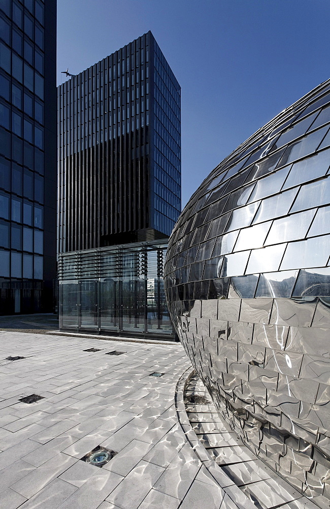 Pebbles Bar, the futuristic bar of the Hyatt Hotel on the Hafenspitze, Medienhafen harbour, Duesseldorf, North Rhine-Westphalia, Germany, Europe