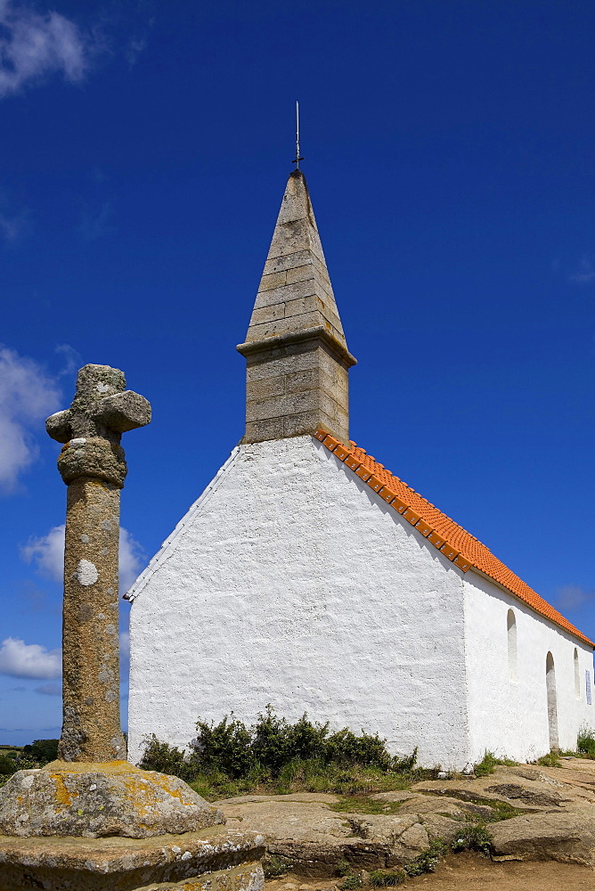 Chapelle Saint Michel on the Ile de Brehat, Bretagne, France, Europe