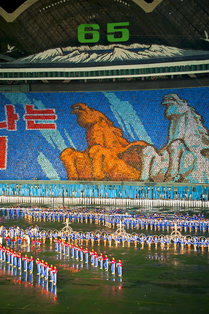 Dancers and acrobats at the Arirang Festival, the North Korean Grand Mass Gymnastics and Artistic Performance, Pyongyang, North Korea, Asia