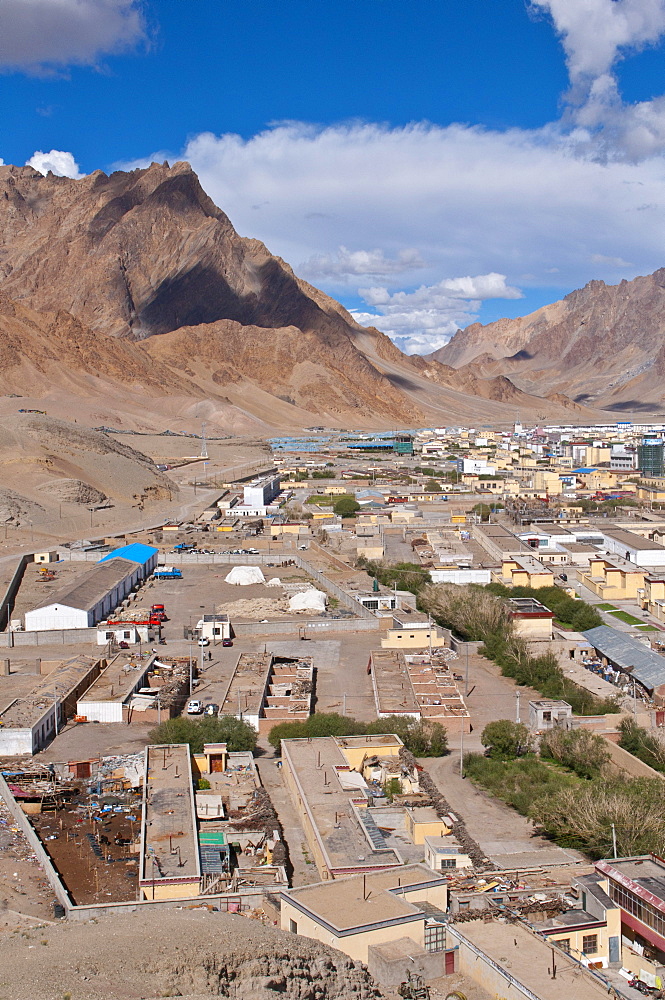 Town of Ali, Shiquanhe, most western city of Tibet, Asia