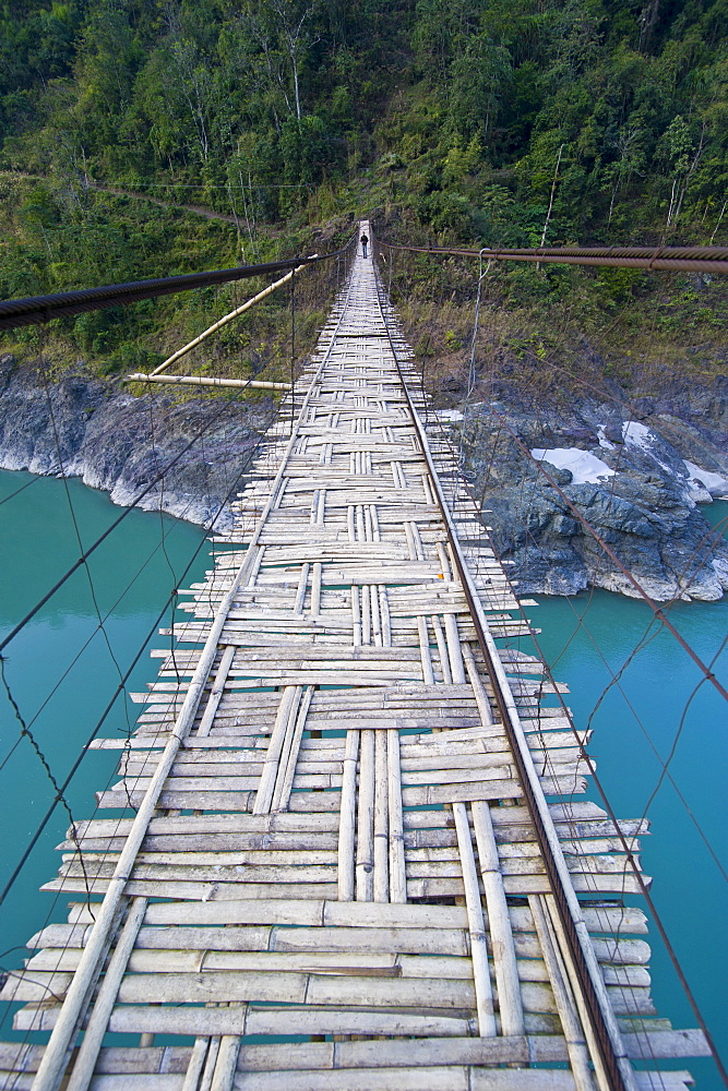 Long suspension bridge made of palm wood spanning the Siang River, Arunachal Pradesh, North East India, India, Asia