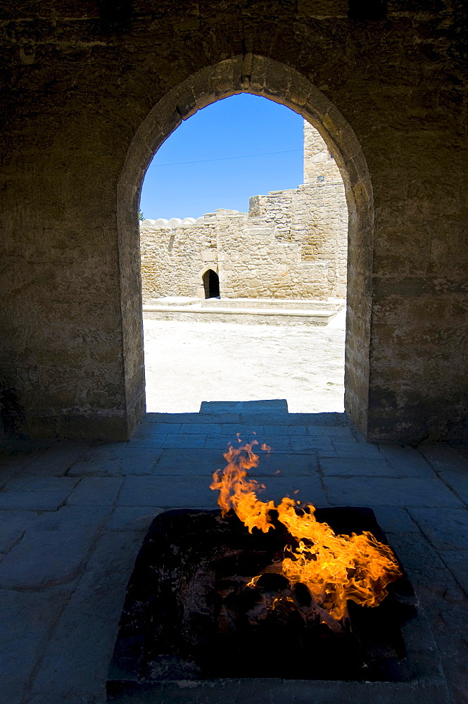 Atesgah, Ateschgah Fire Temple of the Zoroastrians, Abseron Peninsula, Azerbaijan, Caucasus, Middle East